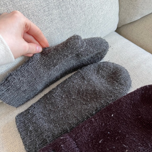 3 Aritzia mitten bundle!! - Picture 3 of 4